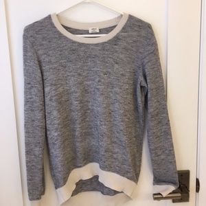 Aritzia Wilfred Sweter